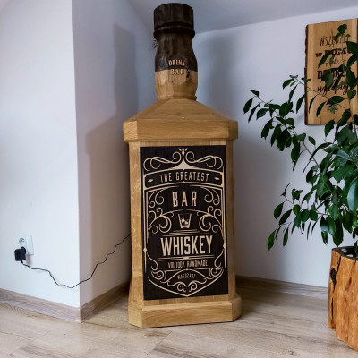 WIELKA BUTELKA WHISKY – BAREK NA ALKOHOL